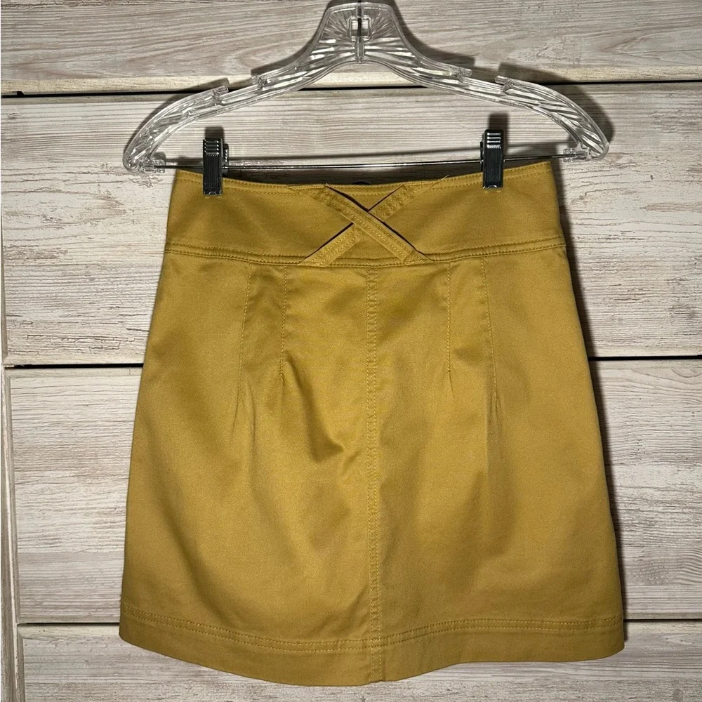 Women's Mustard Button-Front Skirt NWT - Picture 2 of 4